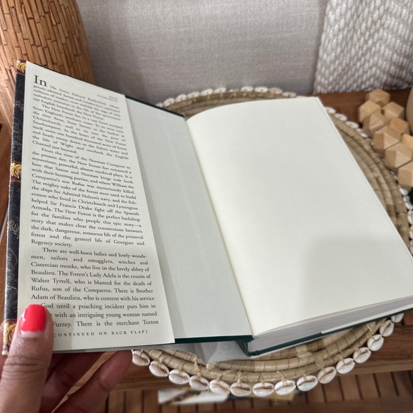 Hardcover The Forest A Novel By Edward Rutherford Author of London & Sarum - Picture 4 of 4